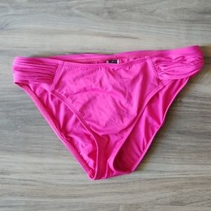 La Blanca bathing suit bottom